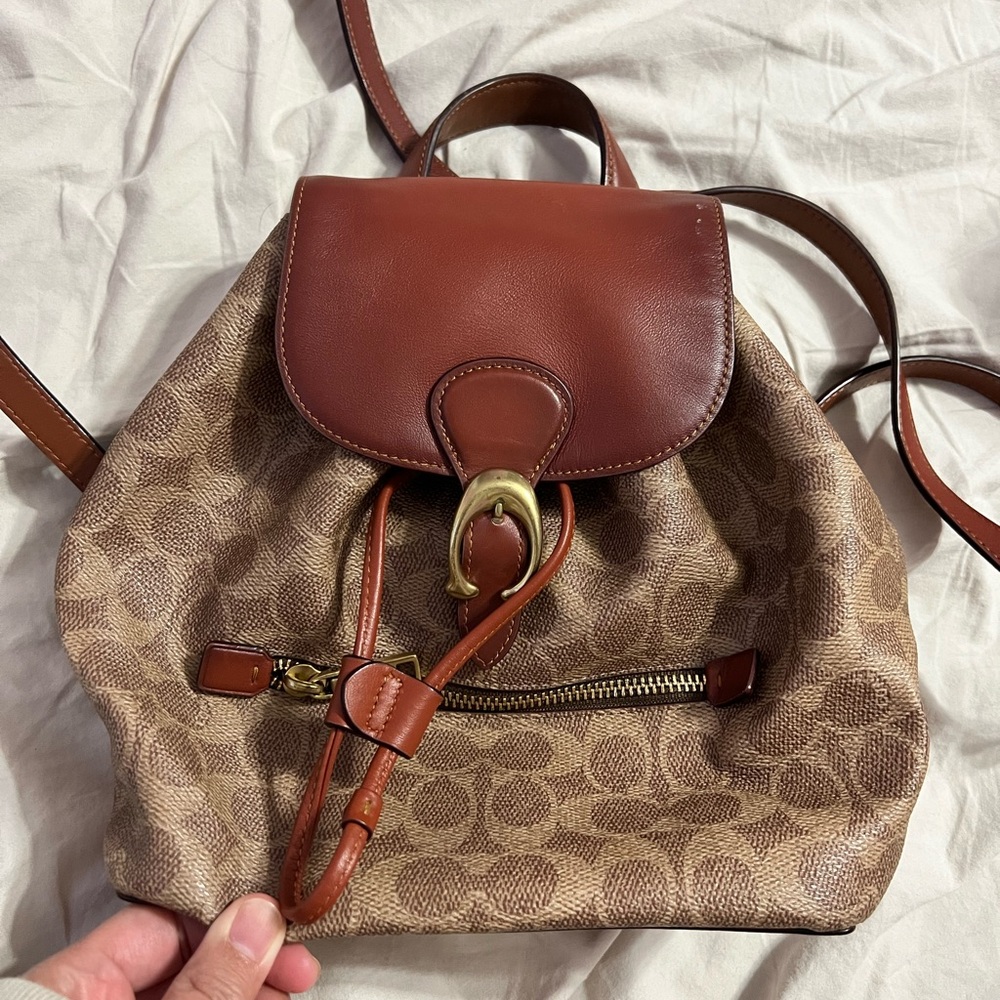 Coach Evie bAckpack Brown Signature